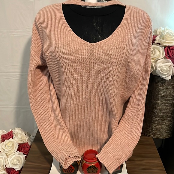 Other - American eagle women’s sweater size M